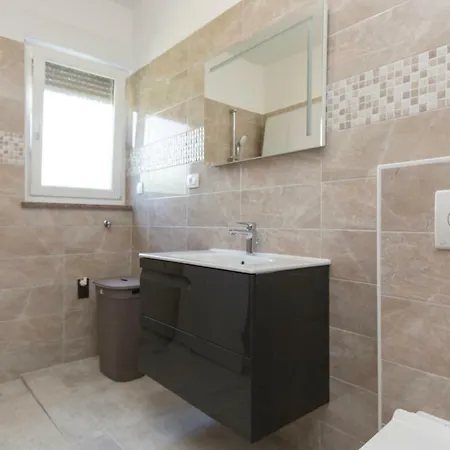Apartman Jakov Apartment