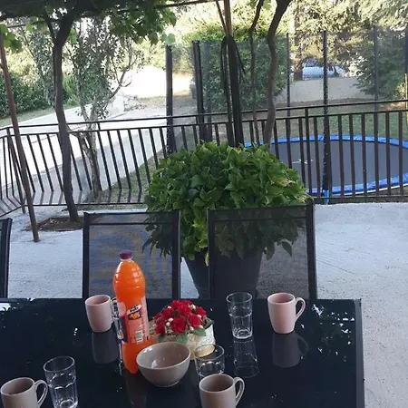 Apartman Jakov Apartment Nedescina