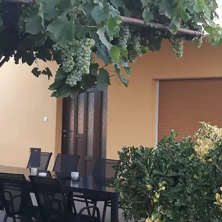Apartman Jakov *